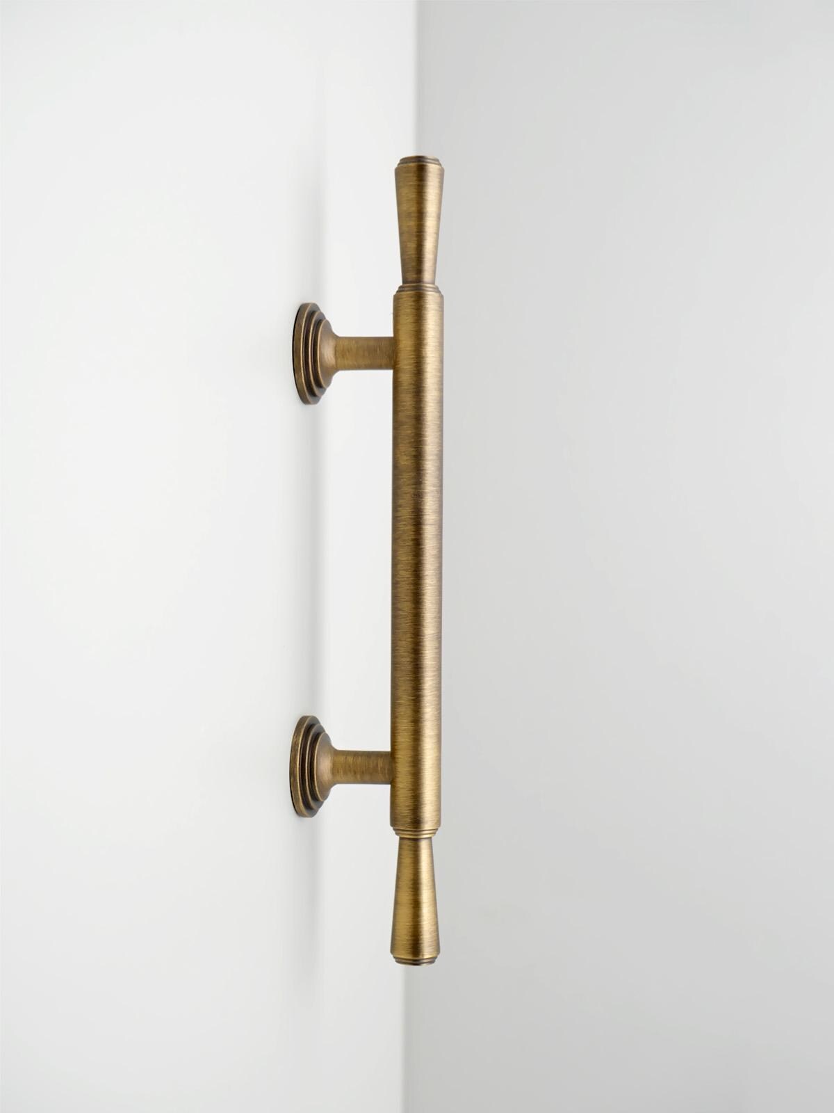 Antique Brass Cabinet Hardware | Gold Kitchen Knobs and Pulls