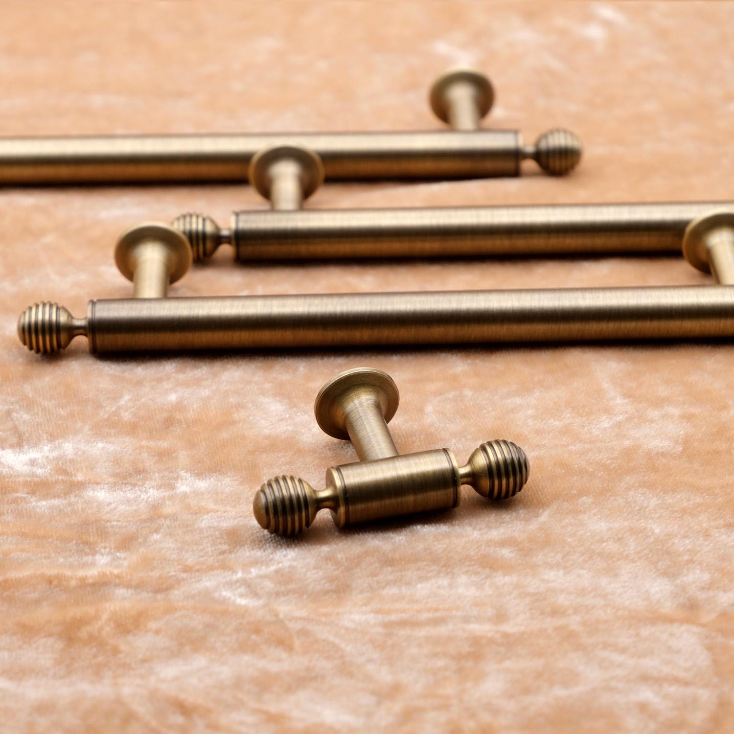 Reeded Antique Brass Cabinet Hardware: Gold Kitchen Pulls & Knobs