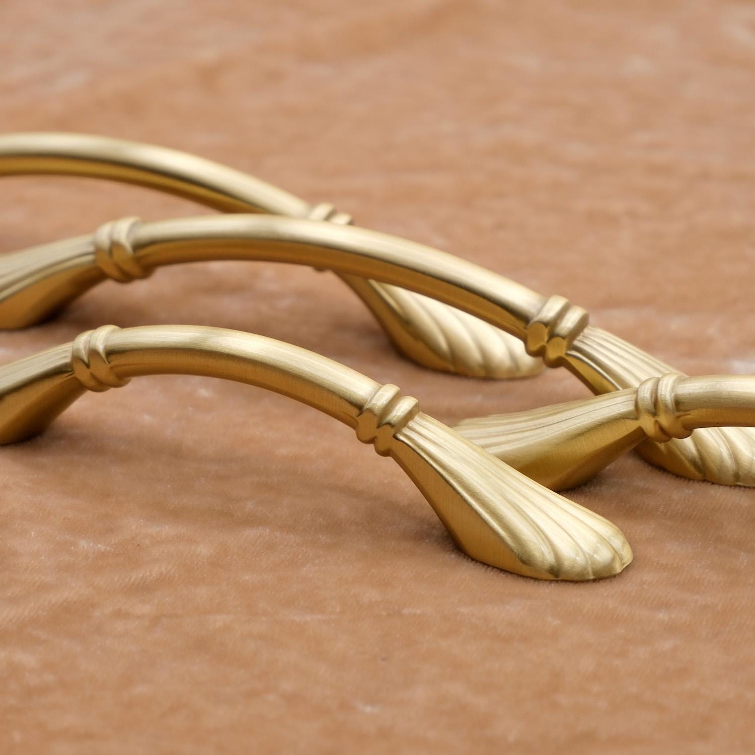 Art Nouveau Curved Cabinet Pulls, Brushed Brass Drawer Handles, Gold Unique Cabinet Pulls, Solid Brass Door Pull, Kitchen Cabinet Hardware