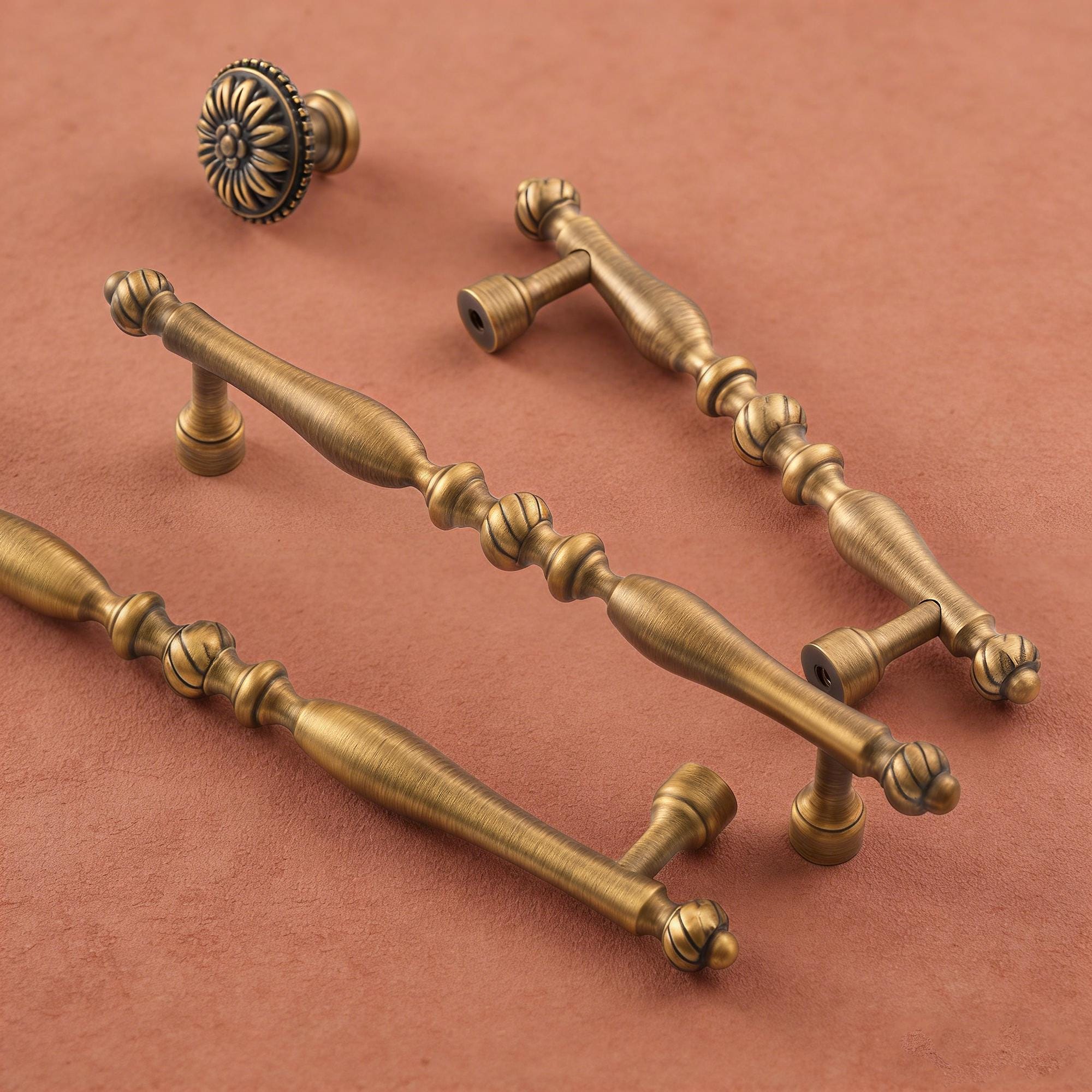 Antique Brass Cabinet Pull Handle, Vintage Turned Drawer Pull, Classic Kitchen Dresser Hardware