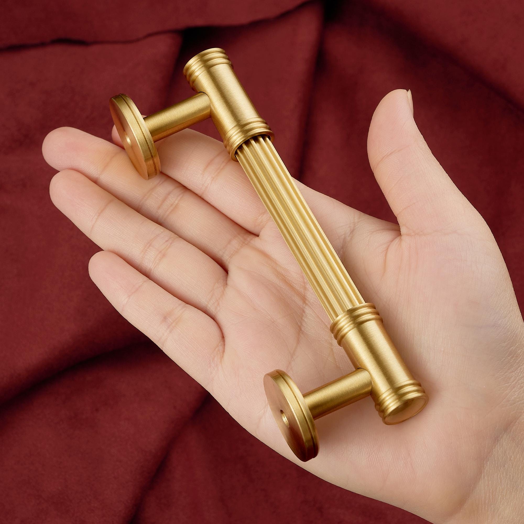 Fluted Brass Cabinet Pull, Brushed Gold Drawer Handle, Modern Kitchen Hardware