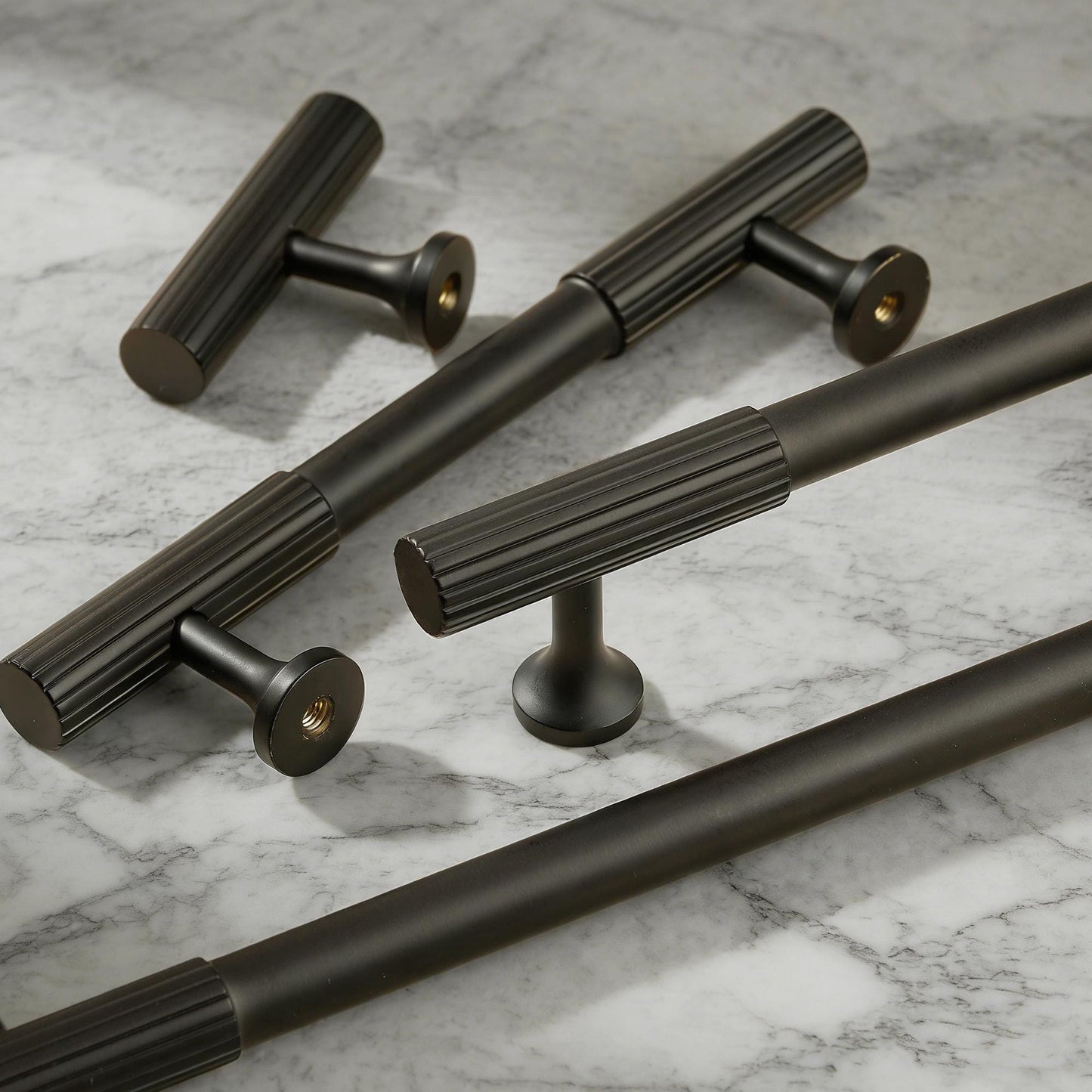 Black Fluted Cabinet Handle, Modern Ribbed Drawer Pull, Minimalist Cabinet Hardware