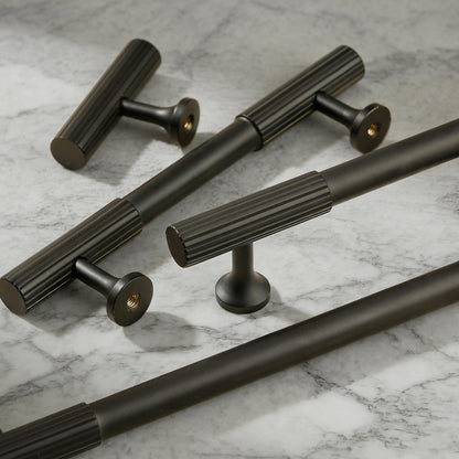 Black Fluted Cabinet Handle, Modern Ribbed Drawer Pull, Minimalist Cabinet Hardware