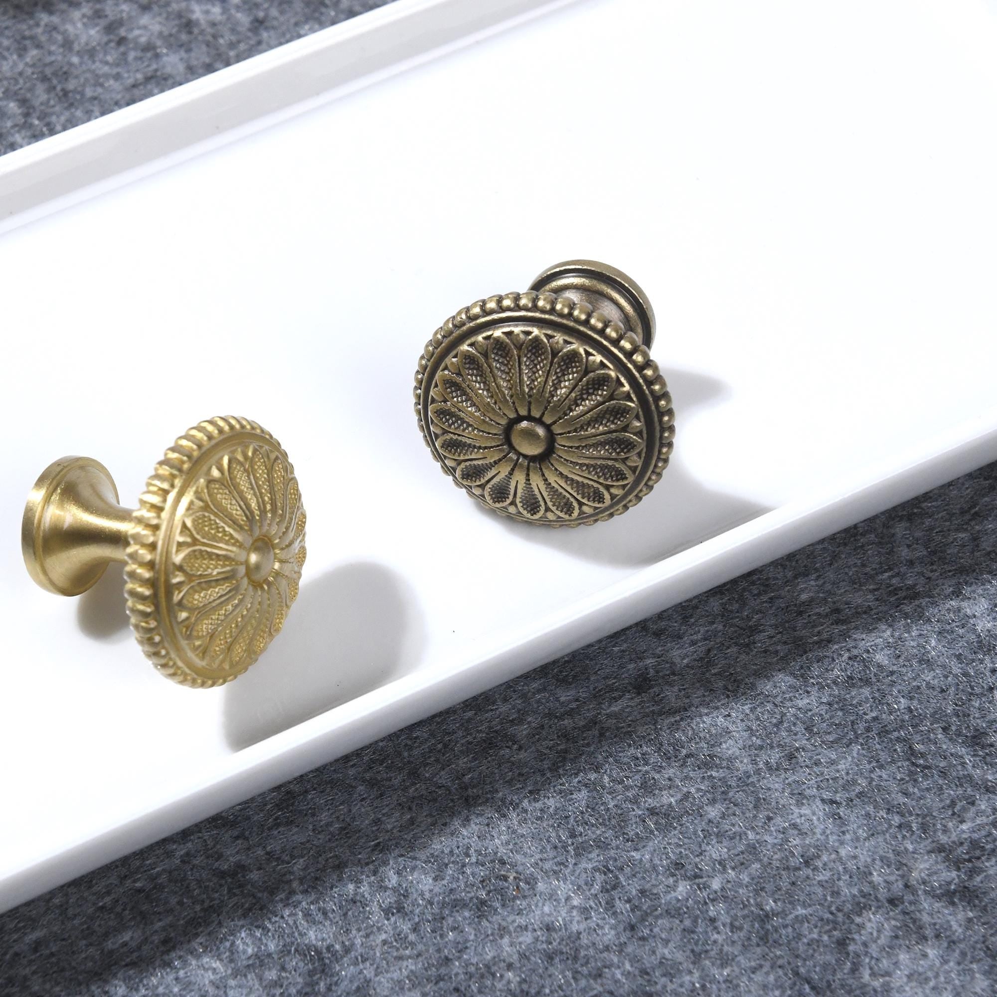 Vintage Floral Brass Cabinet Knob, Antique Brass Drawer Knob, French Style Kitchen Cabinet Hardware, Solid Brass Furniture Knob
