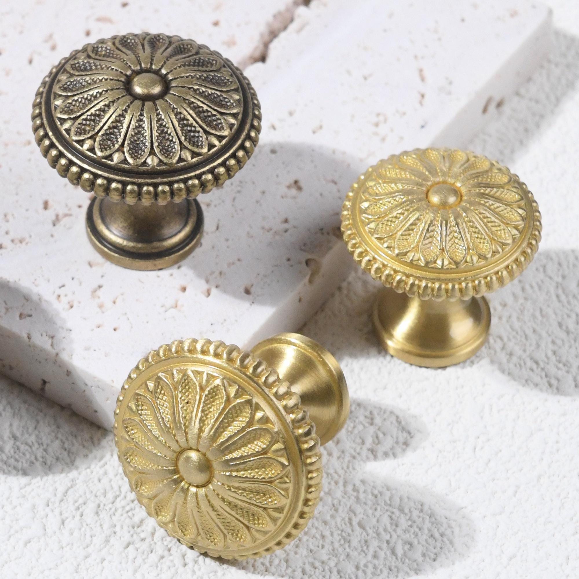 Vintage Floral Brass Cabinet Knob, Antique Brass Drawer Knob, French Style Kitchen Cabinet Hardware, Solid Brass Furniture Knob