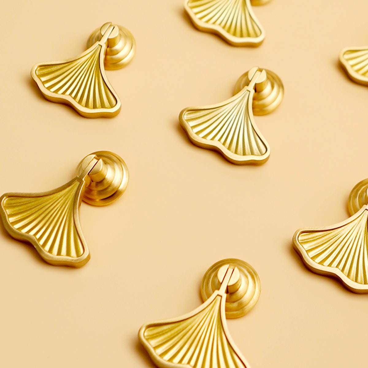 Ginkgo Leaf Brass Cabinet Knob | Gold Decorative Drawer Pull | Solid Brass Luxury Cabinet Hardware | Unique Kitchen Dresser Knob