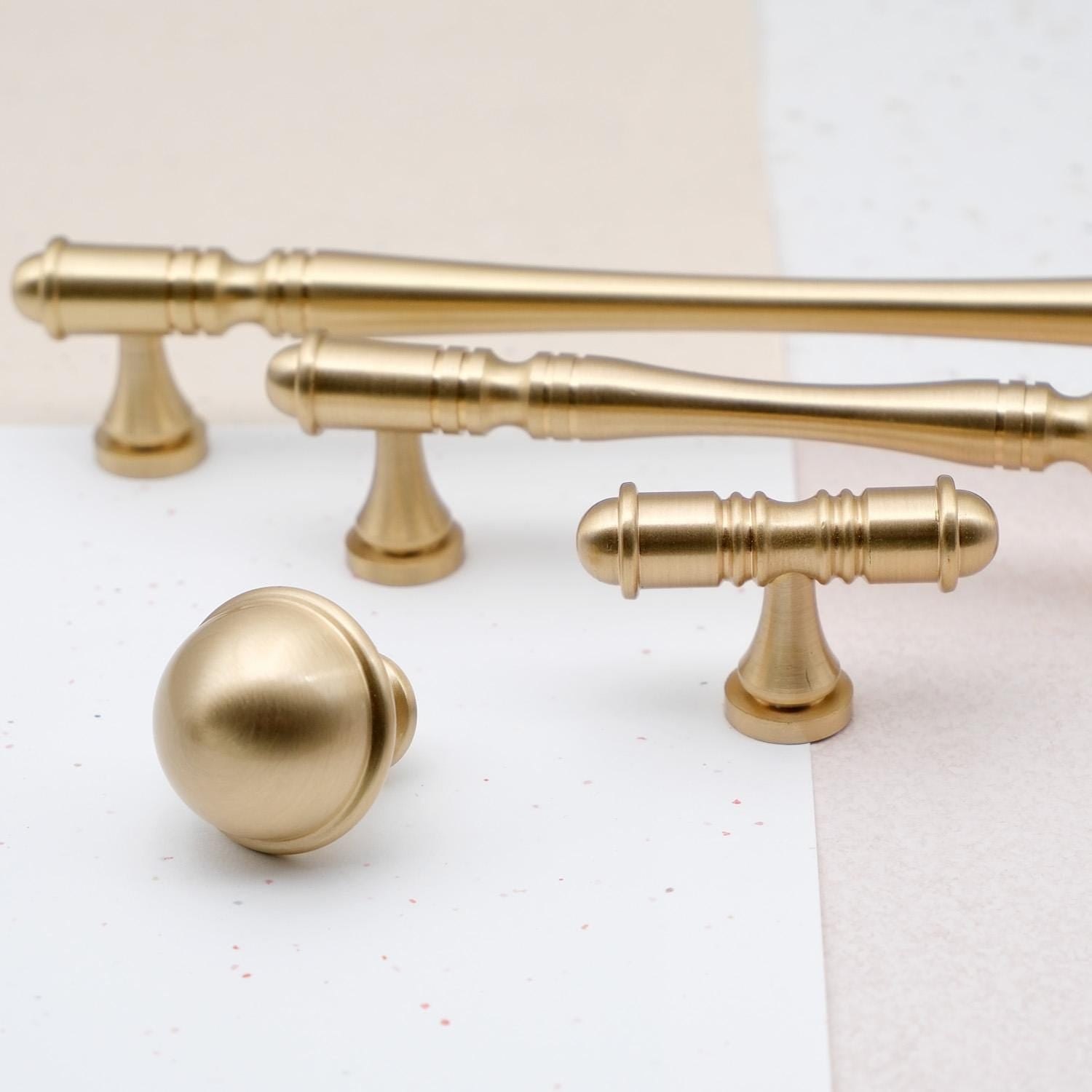 Classic Vintage Cabinet Pull & Knob | Vintage Drawer Handle | Traditional Solid Brass Kitchen Cabinet Hardware | Classic Dresser Pull Handle
