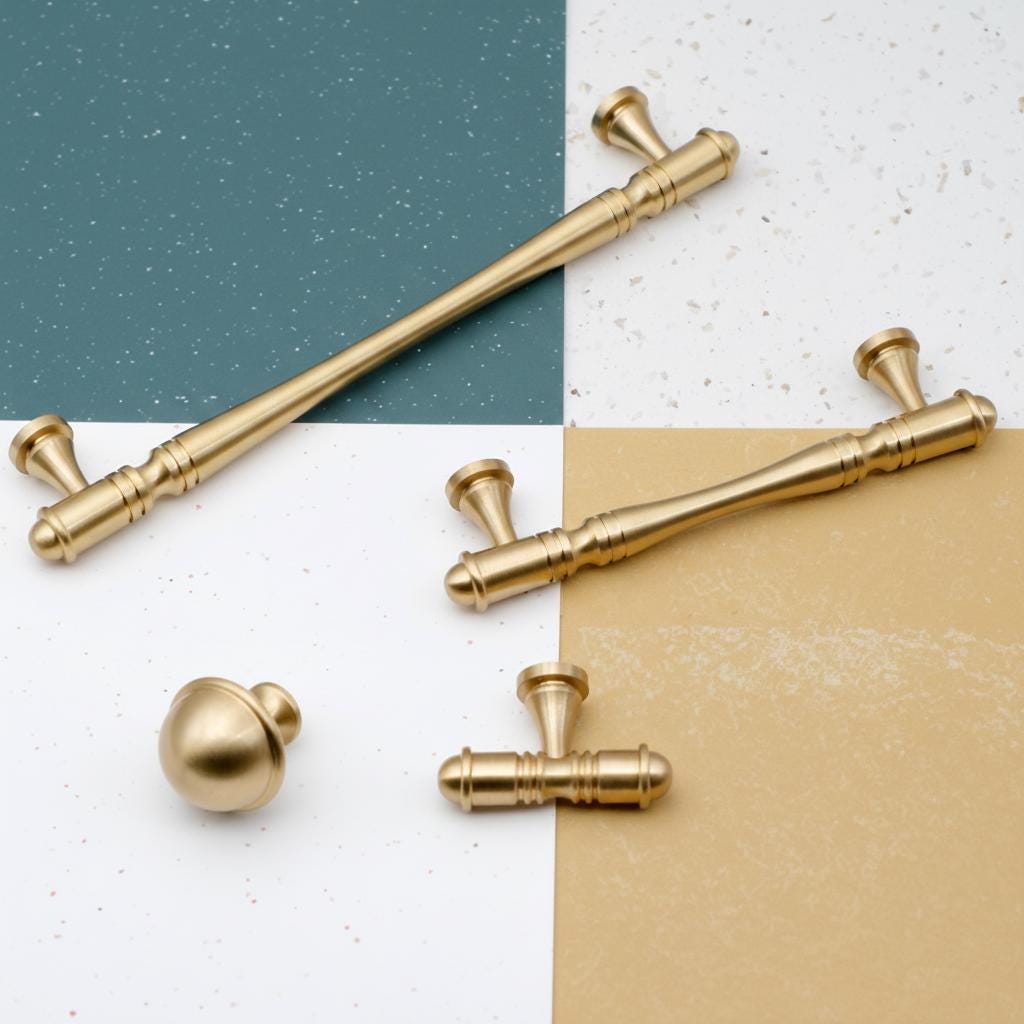 Classic Vintage Cabinet Pull & Knob | Vintage Drawer Handle | Traditional Solid Brass Kitchen Cabinet Hardware | Classic Dresser Pull Handle