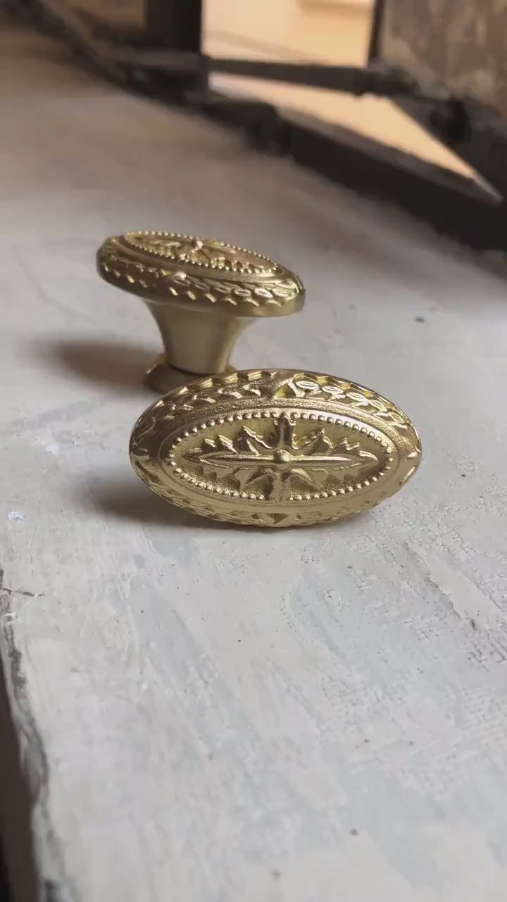 Victorian Brass Knobs, Oval Gold Dresser Drawer Hardware